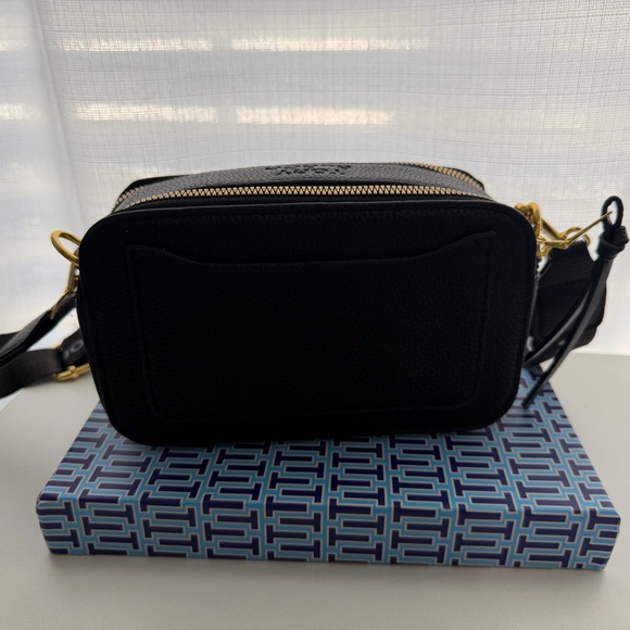 Tory Burch Black Crossbody Camera Bag with Branded Strap - Picture 3 of 4
